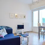 Acquamarina Διαμέρισμα Αλάσιο