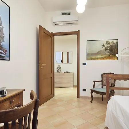 Acquamarina アラッシオ